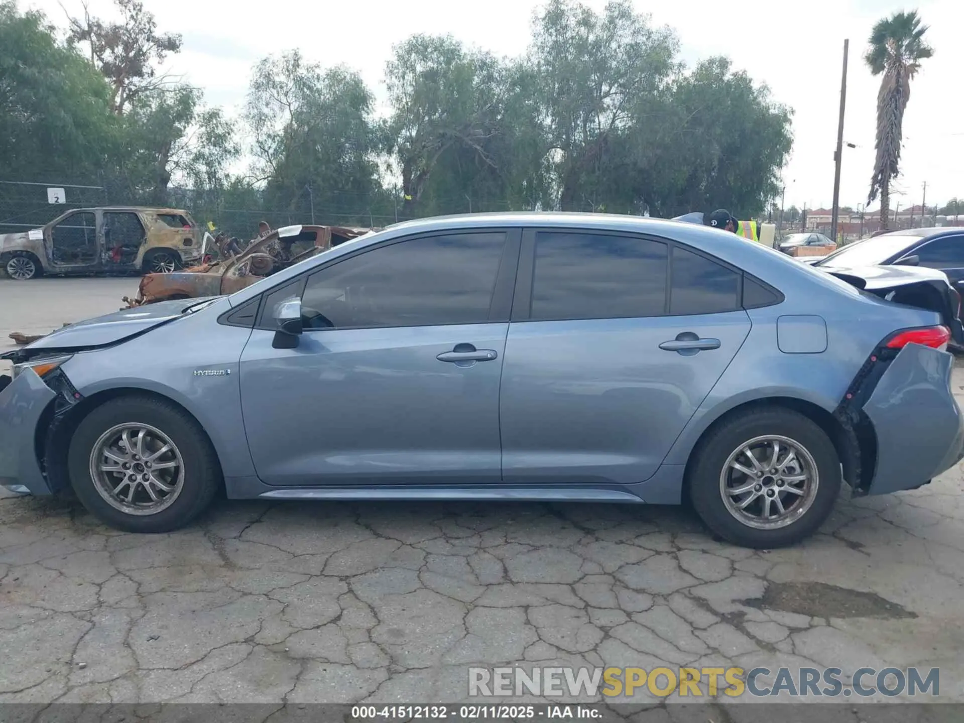 14 fotografías del automóvil dañado JTDEAMDE0MJ033029 TOYOTA COROLLA 2021