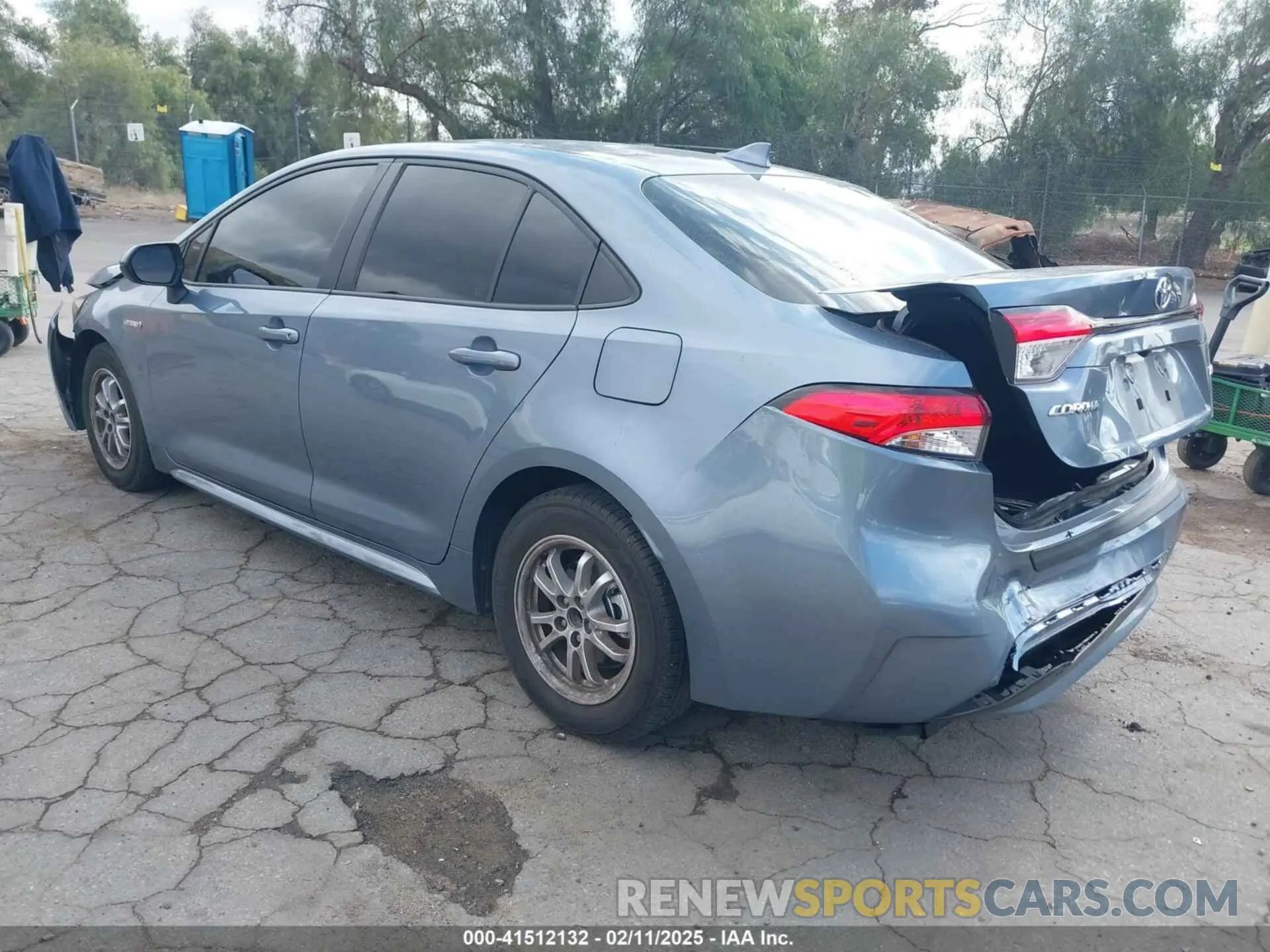 3 fotografías del automóvil dañado JTDEAMDE0MJ033029 TOYOTA COROLLA 2021