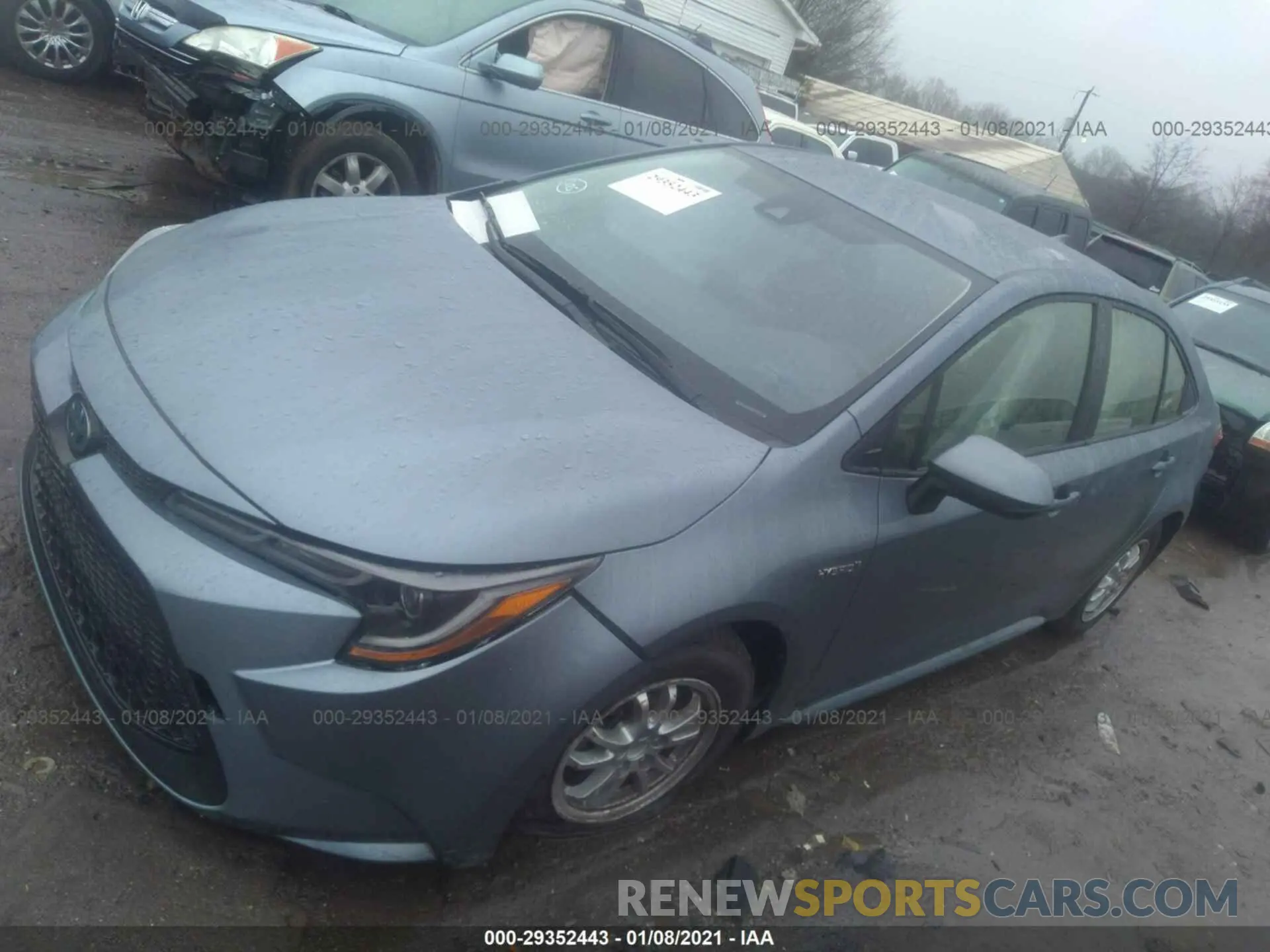 2 fotografías del automóvil dañado JTDEAMDE1MJ010245 TOYOTA COROLLA 2021