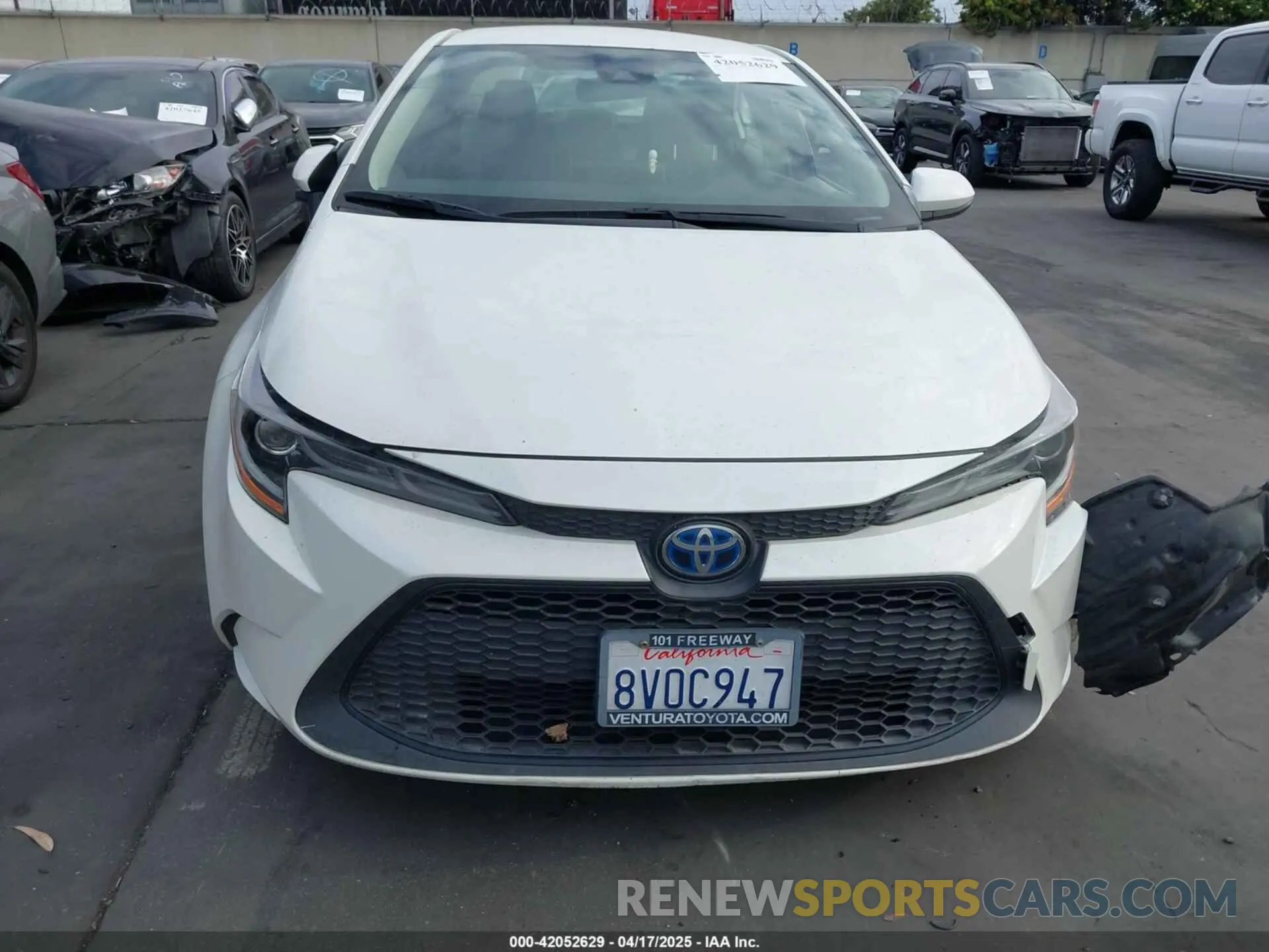 13 fotografías del automóvil dañado JTDEAMDE1MJ010374 TOYOTA COROLLA 2021