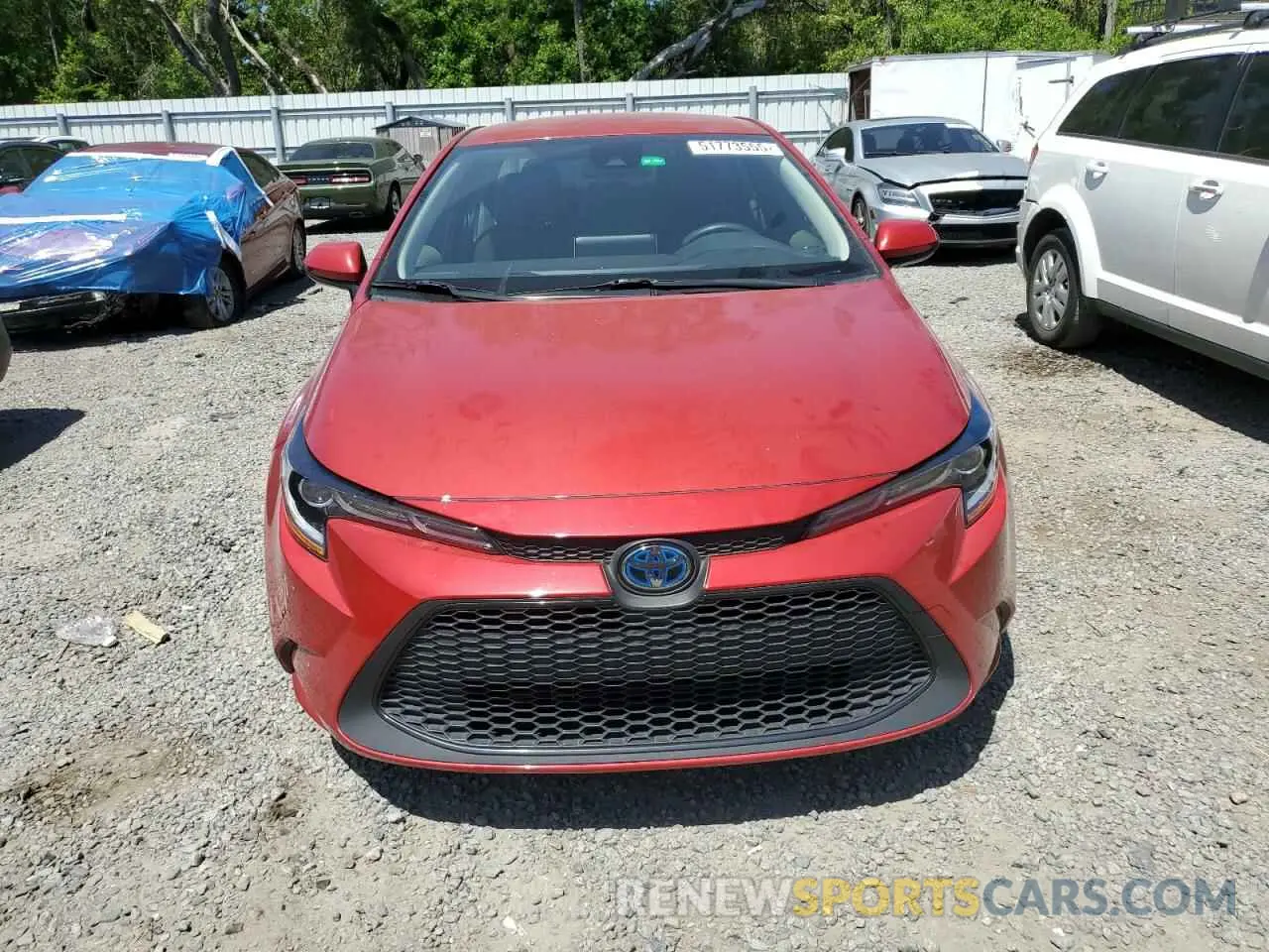 5 fotografías del automóvil dañado JTDEAMDE1MJ019110 TOYOTA COROLLA 2021