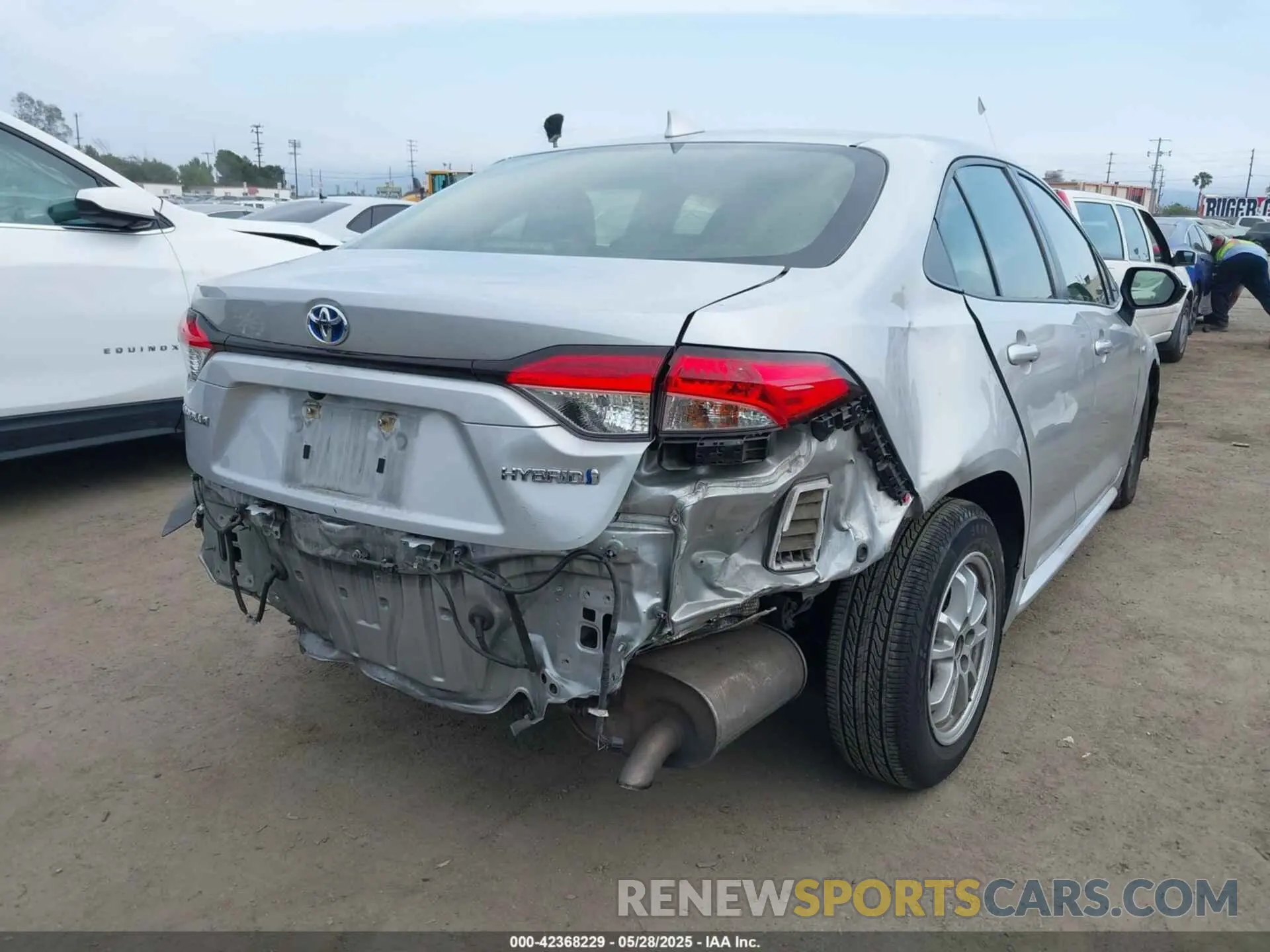 4 fotografías del automóvil dañado JTDEAMDE1MJ026932 TOYOTA COROLLA 2021