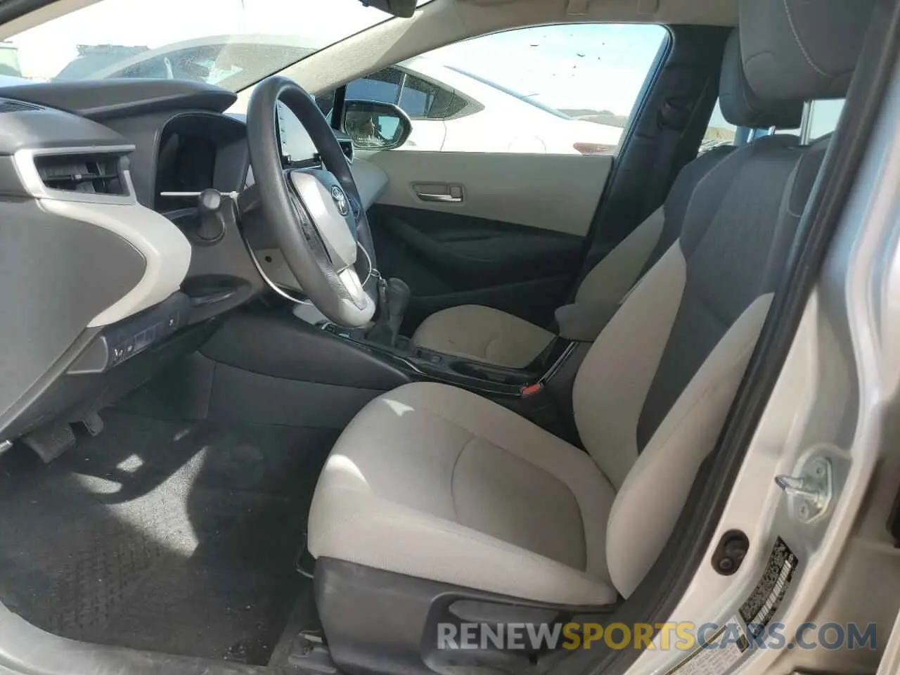 7 fotografías del automóvil dañado JTDEAMDE2MJ004888 TOYOTA COROLLA 2021