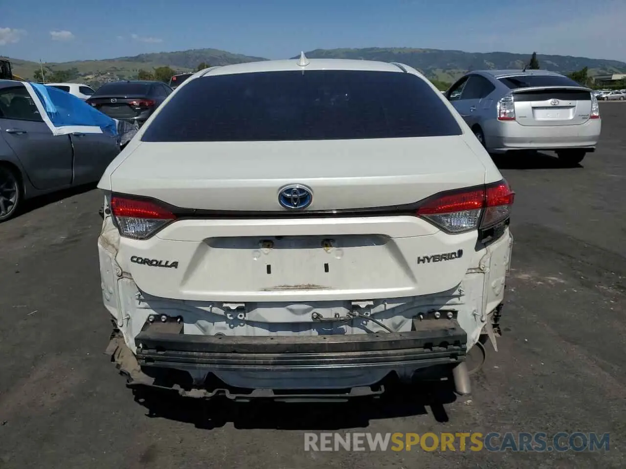 6 fotografías del automóvil dañado JTDEAMDE2MJ016281 TOYOTA COROLLA 2021
