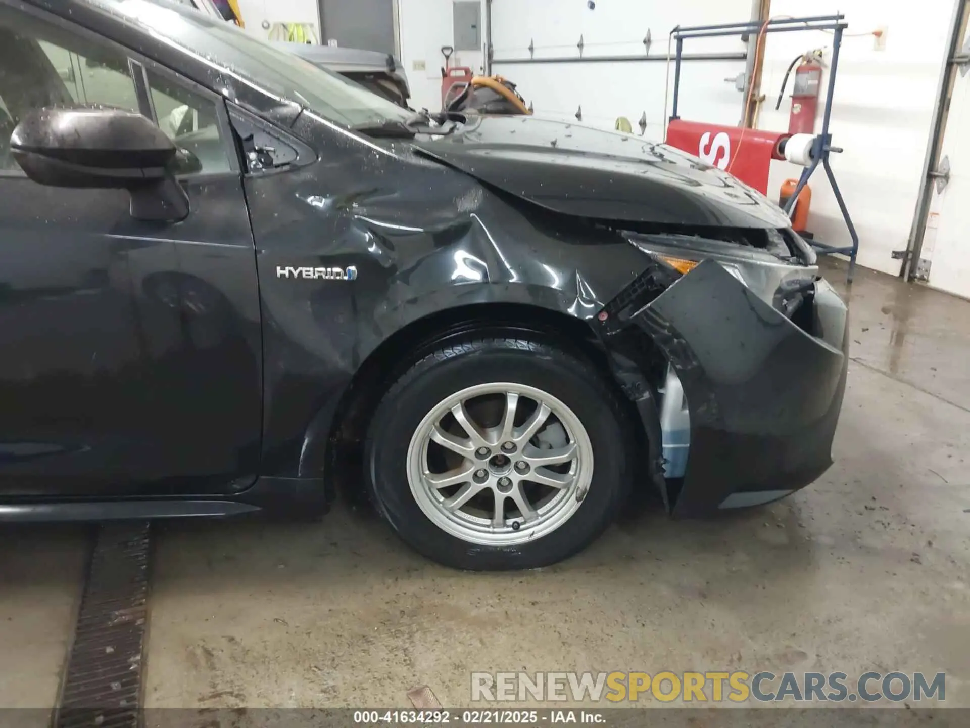 20 fotografías del automóvil dañado JTDEAMDE2MJ021142 TOYOTA COROLLA 2021