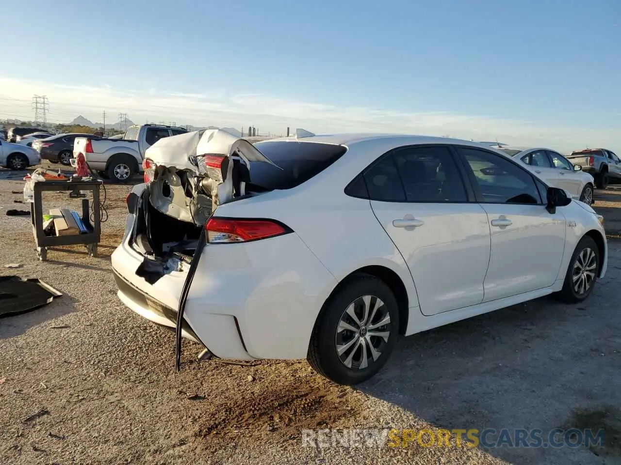 3 fotografías del automóvil dañado JTDEAMDE3MJ006083 TOYOTA COROLLA 2021