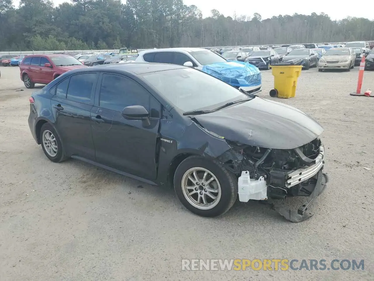 4 fotografías del automóvil dañado JTDEAMDE3MJ021862 TOYOTA COROLLA 2021