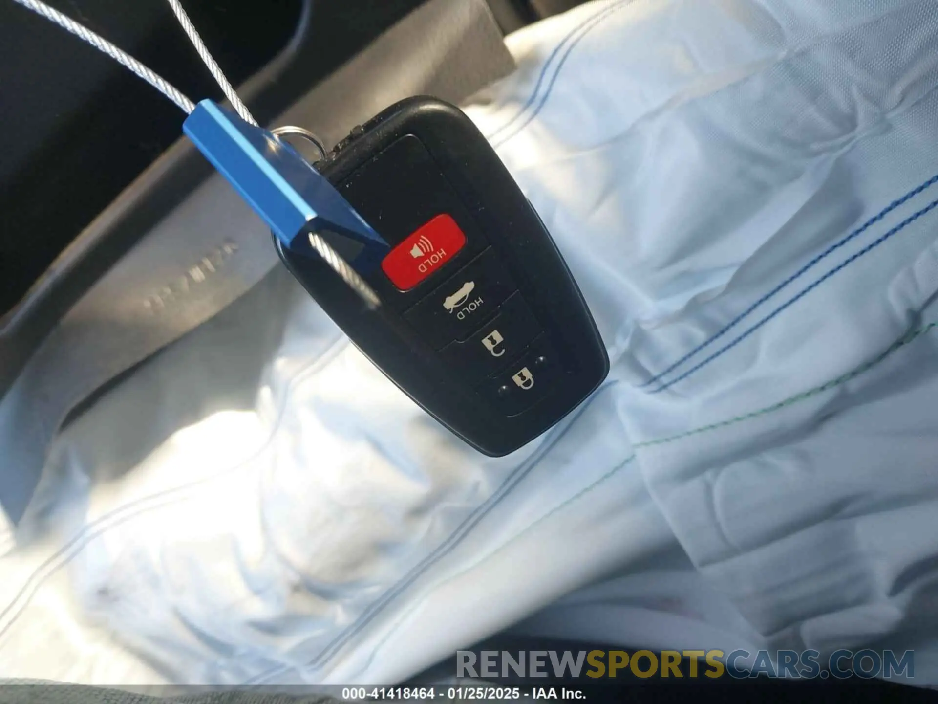 11 fotografías del automóvil dañado JTDEAMDE4MJ008165 TOYOTA COROLLA 2021