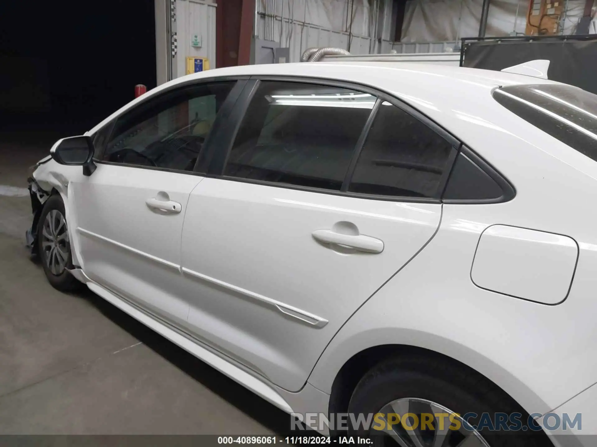 14 fotografías del automóvil dañado JTDEAMDE4MJ012569 TOYOTA COROLLA 2021