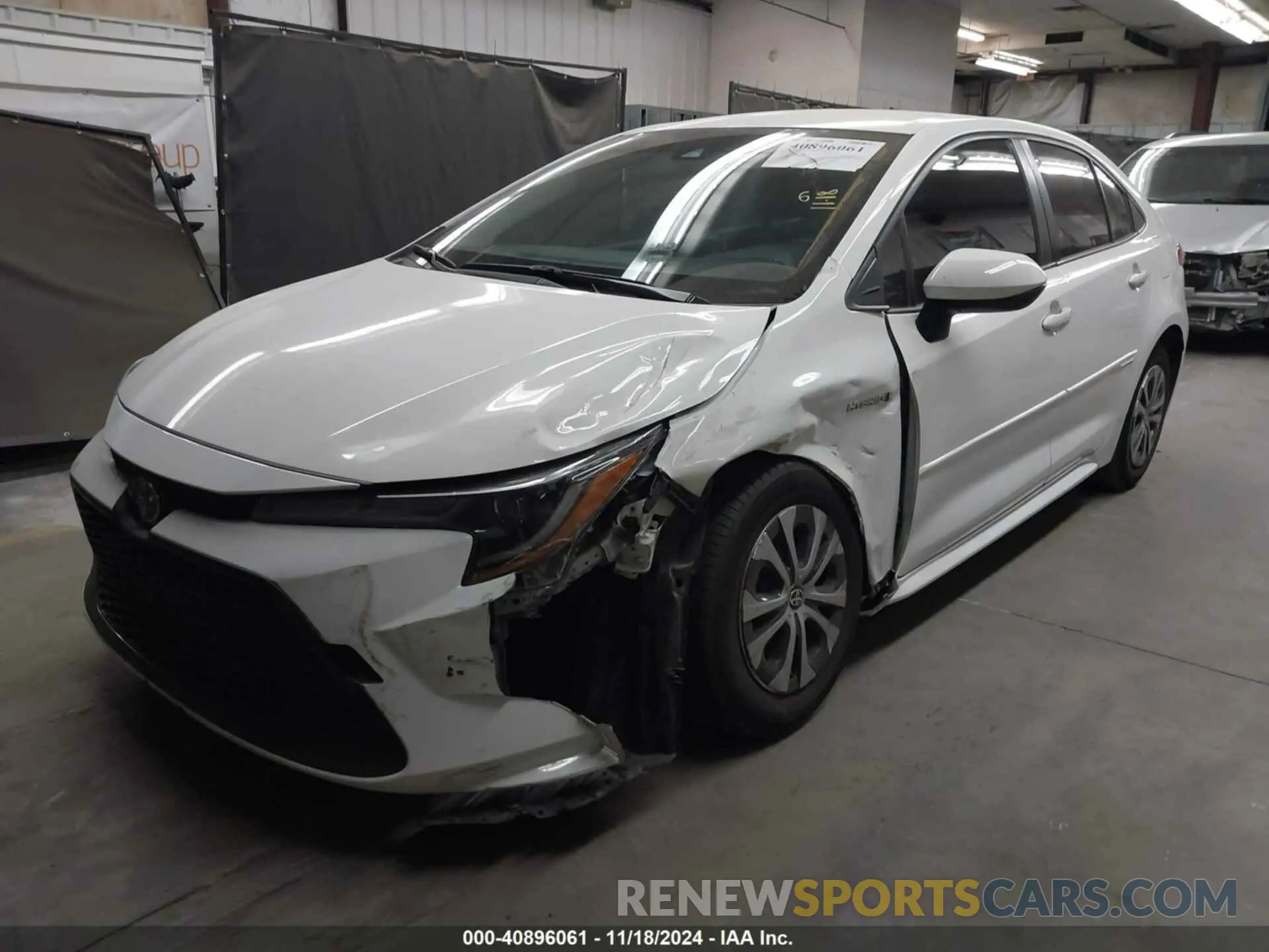 2 fotografías del automóvil dañado JTDEAMDE4MJ012569 TOYOTA COROLLA 2021