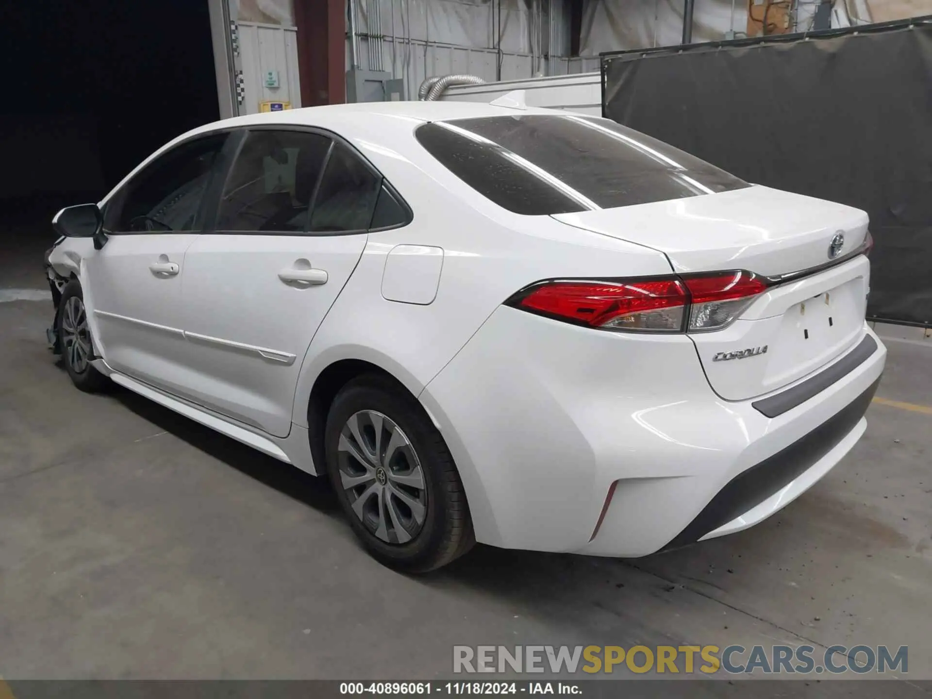 3 fotografías del automóvil dañado JTDEAMDE4MJ012569 TOYOTA COROLLA 2021