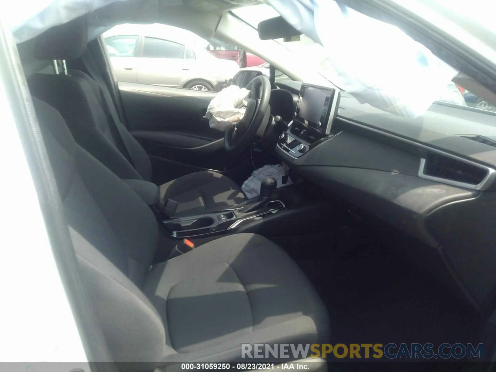 5 fotografías del automóvil dañado JTDEAMDE5MJ004559 TOYOTA COROLLA 2021