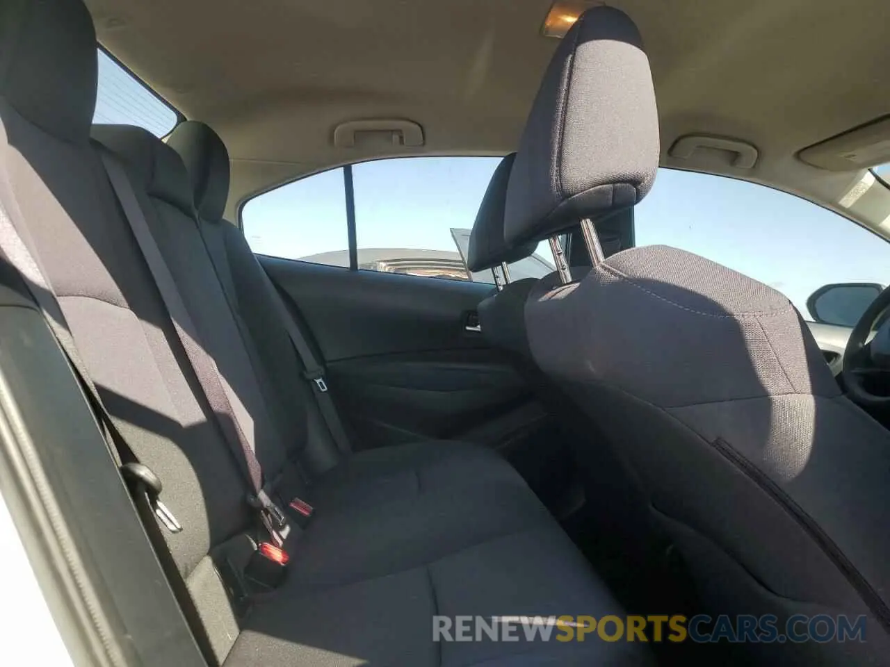 10 fotografías del automóvil dañado JTDEAMDE5MJ008370 TOYOTA COROLLA 2021
