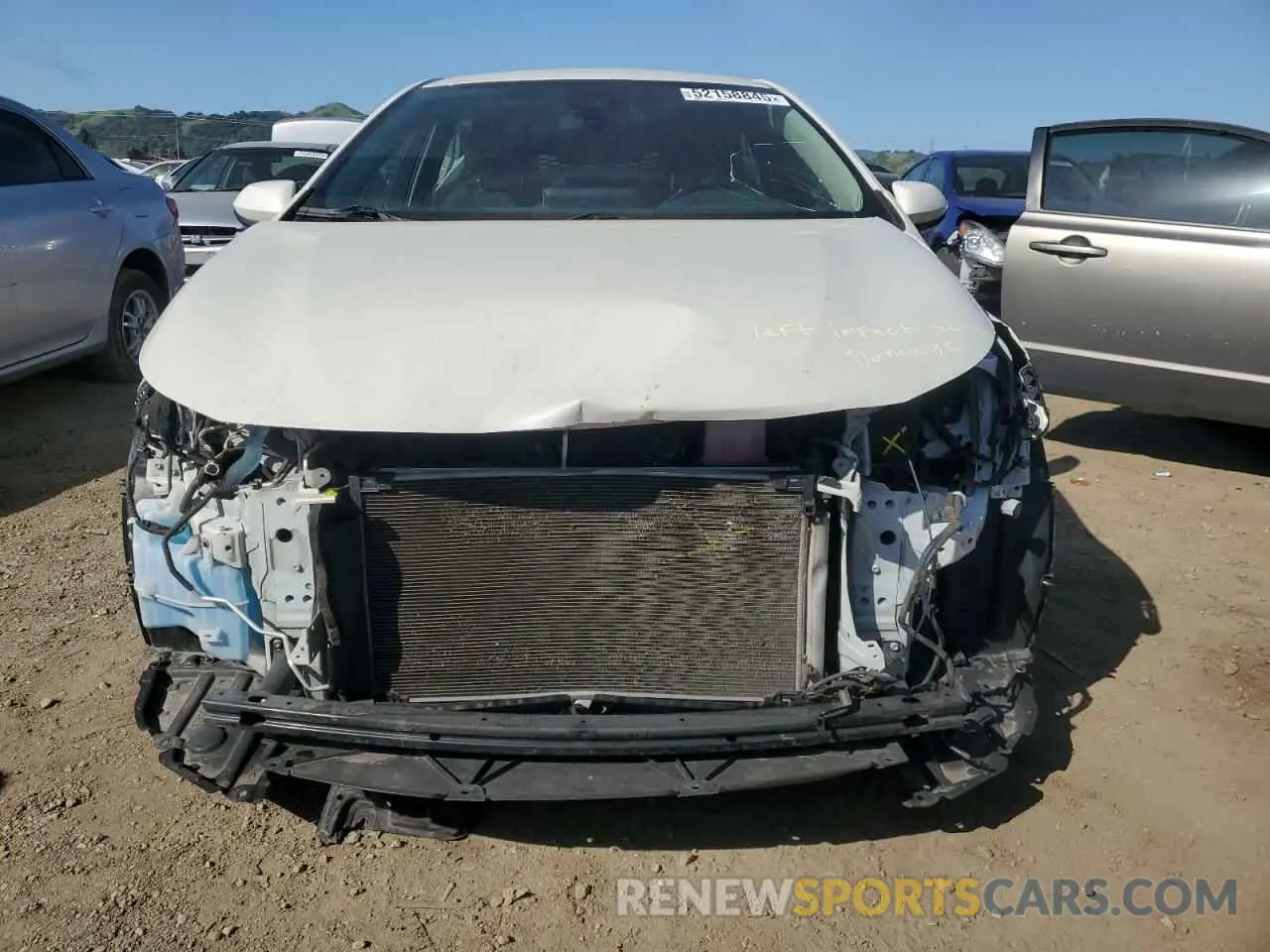 5 fotografías del automóvil dañado JTDEAMDE5MJ008370 TOYOTA COROLLA 2021