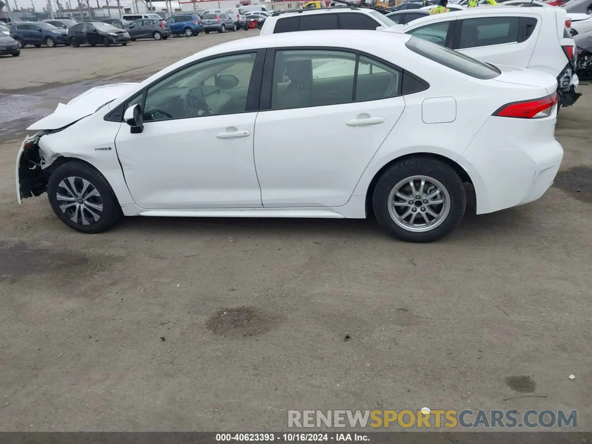15 fotografías del automóvil dañado JTDEAMDE5MJ020633 TOYOTA COROLLA 2021