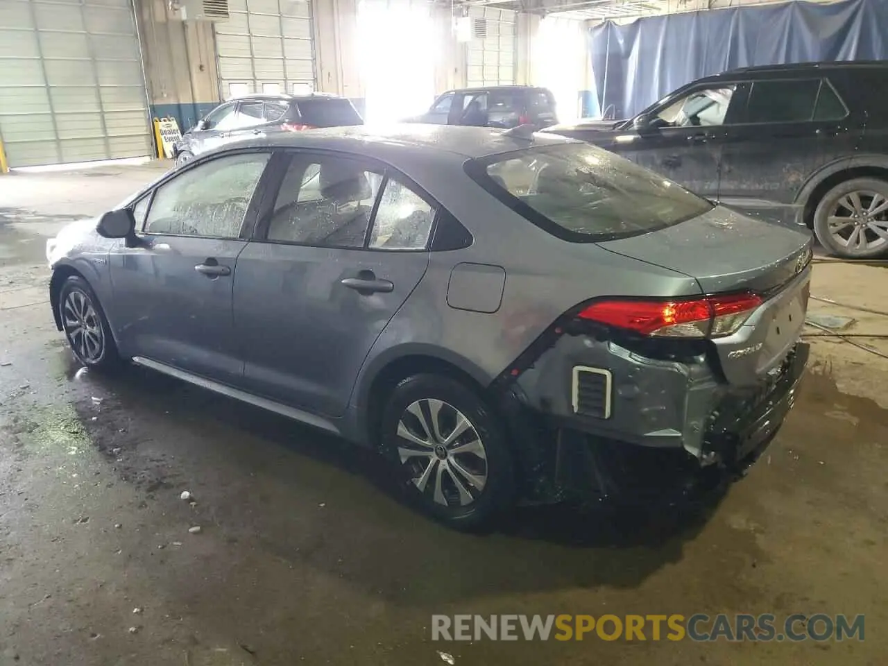 2 fotografías del automóvil dañado JTDEAMDE5MJ023905 TOYOTA COROLLA 2021