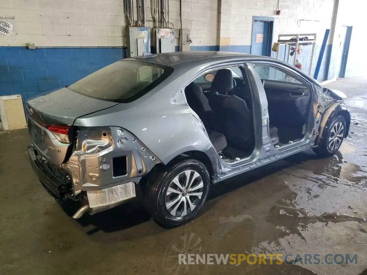 3 fotografías del automóvil dañado JTDEAMDE5MJ023905 TOYOTA COROLLA 2021
