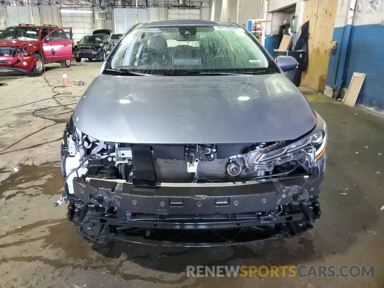 5 fotografías del automóvil dañado JTDEAMDE5MJ023905 TOYOTA COROLLA 2021