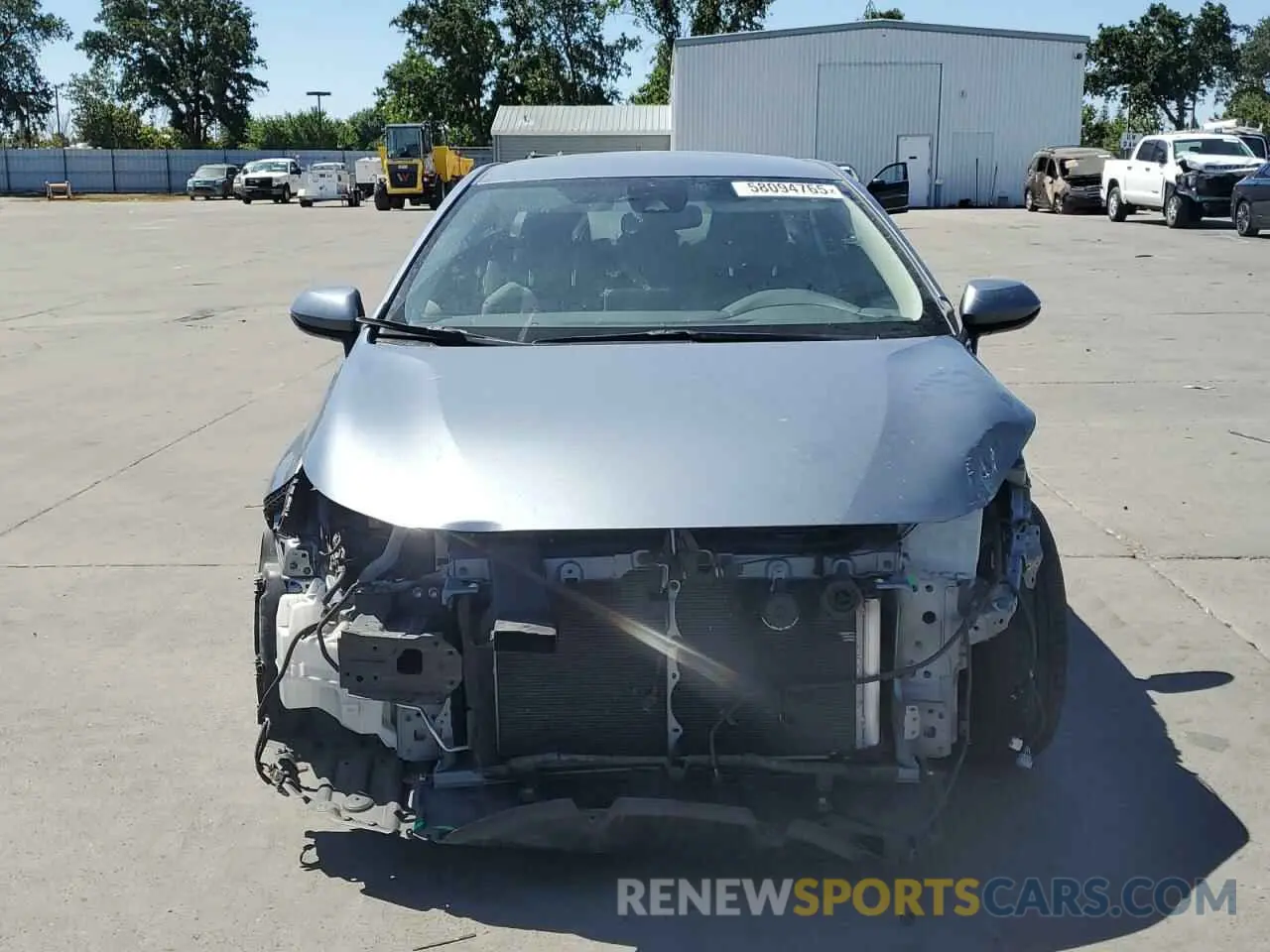 5 fotografías del automóvil dañado JTDEAMDE6MJ011651 TOYOTA COROLLA 2021