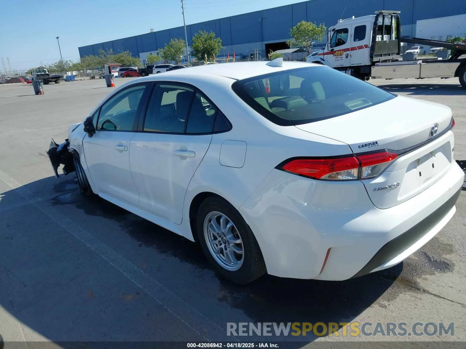 3 fotografías del automóvil dañado JTDEAMDE6MJ032371 TOYOTA COROLLA 2021