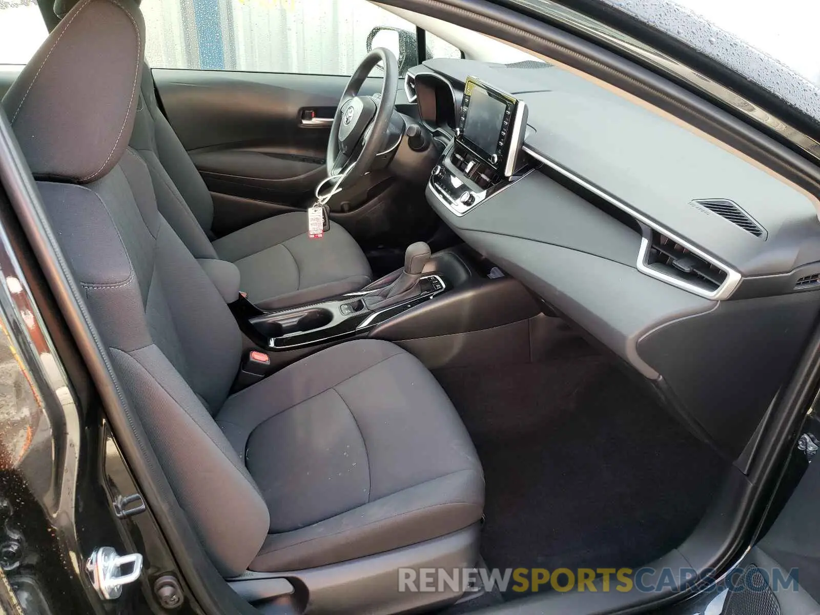 5 fotografías del automóvil dañado JTDEAMDE7MJ011626 TOYOTA COROLLA 2021