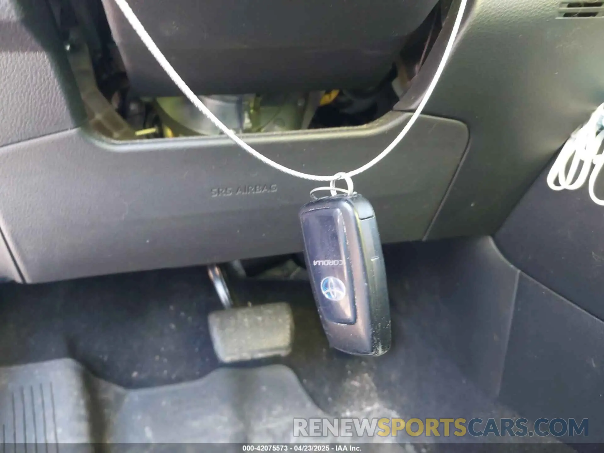 11 fotografías del automóvil dañado JTDEAMDE7MJ014929 TOYOTA COROLLA 2021