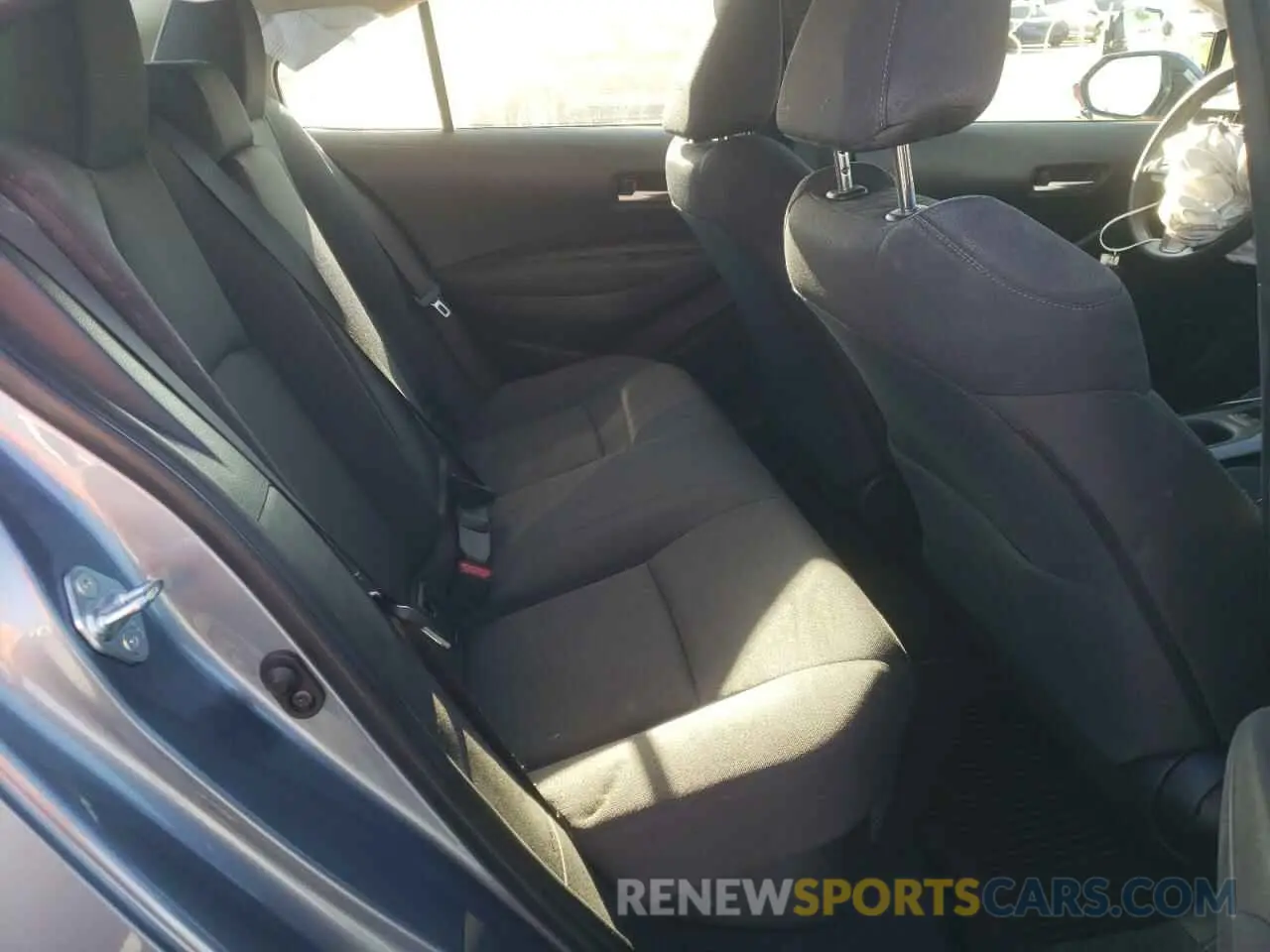 6 fotografías del automóvil dañado JTDEAMDE7MJ027857 TOYOTA COROLLA 2021