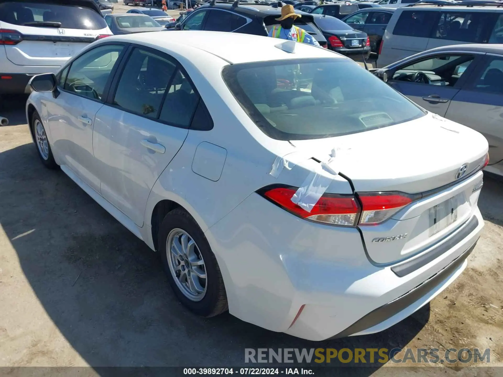 3 fotografías del automóvil dañado JTDEAMDE8MJ002658 TOYOTA COROLLA 2021