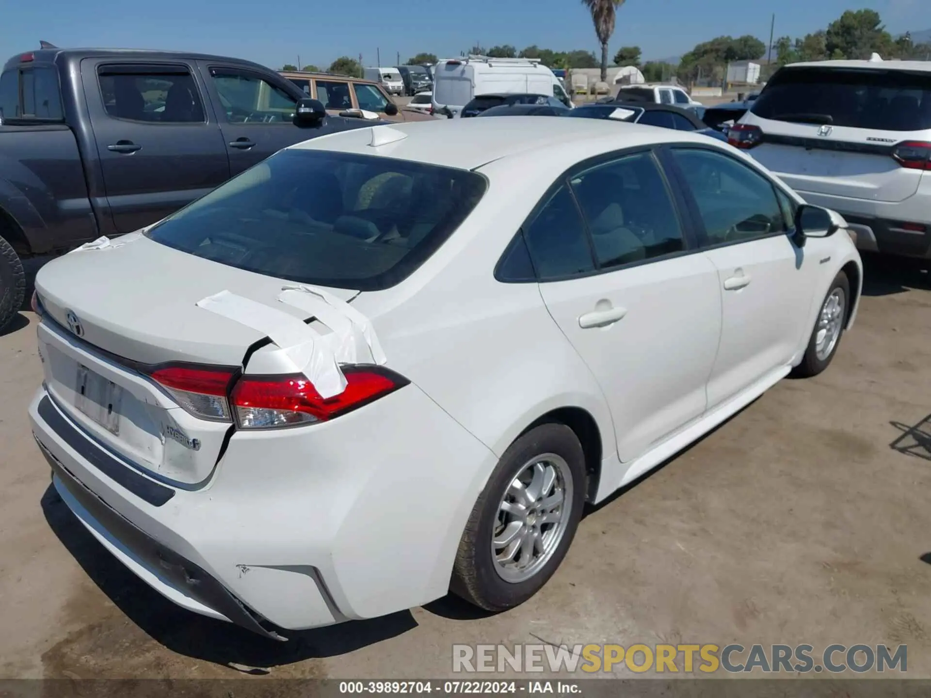 4 fotografías del automóvil dañado JTDEAMDE8MJ002658 TOYOTA COROLLA 2021