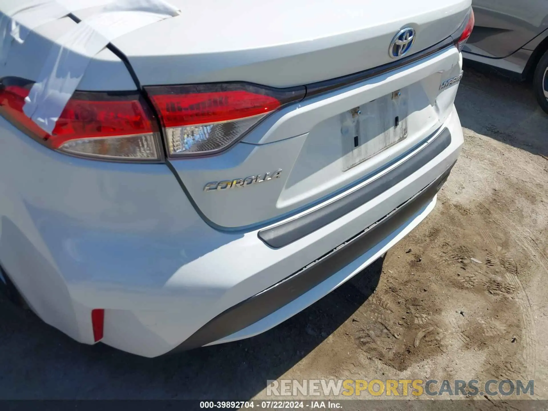 6 fotografías del automóvil dañado JTDEAMDE8MJ002658 TOYOTA COROLLA 2021