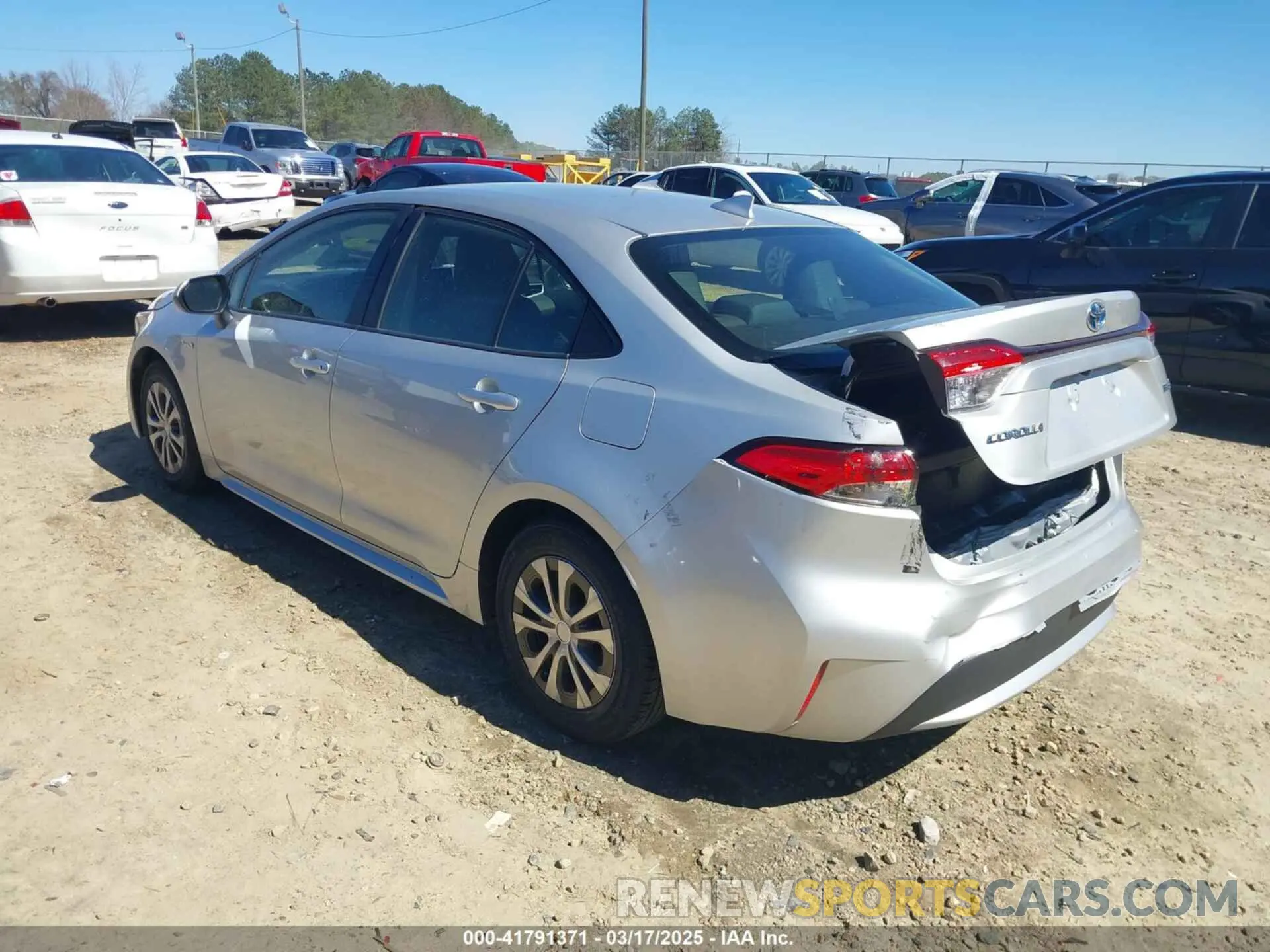 3 fotografías del automóvil dañado JTDEAMDE8MJ011201 TOYOTA COROLLA 2021