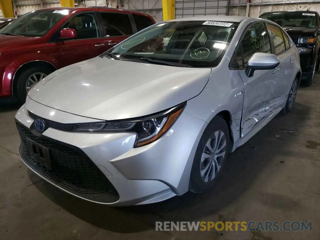 2 fotografías del automóvil dañado JTDEAMDE8MJ025339 TOYOTA COROLLA 2021