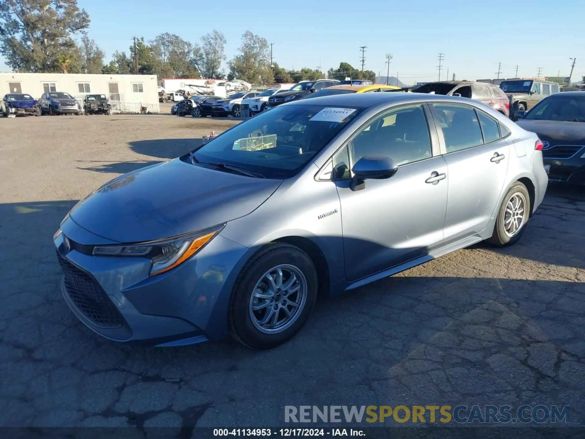 2 fotografías del automóvil dañado JTDEAMDE8MJ027723 TOYOTA COROLLA 2021