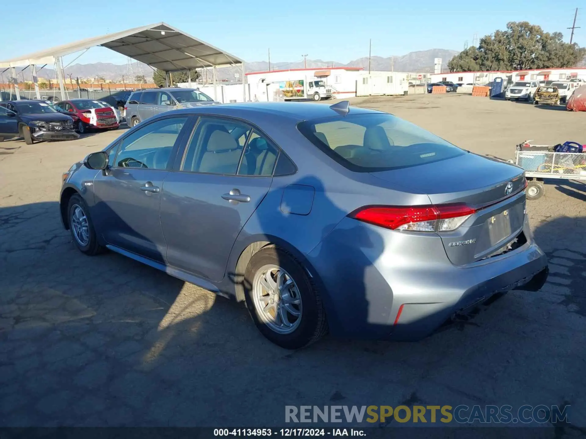 3 fotografías del automóvil dañado JTDEAMDE8MJ027723 TOYOTA COROLLA 2021
