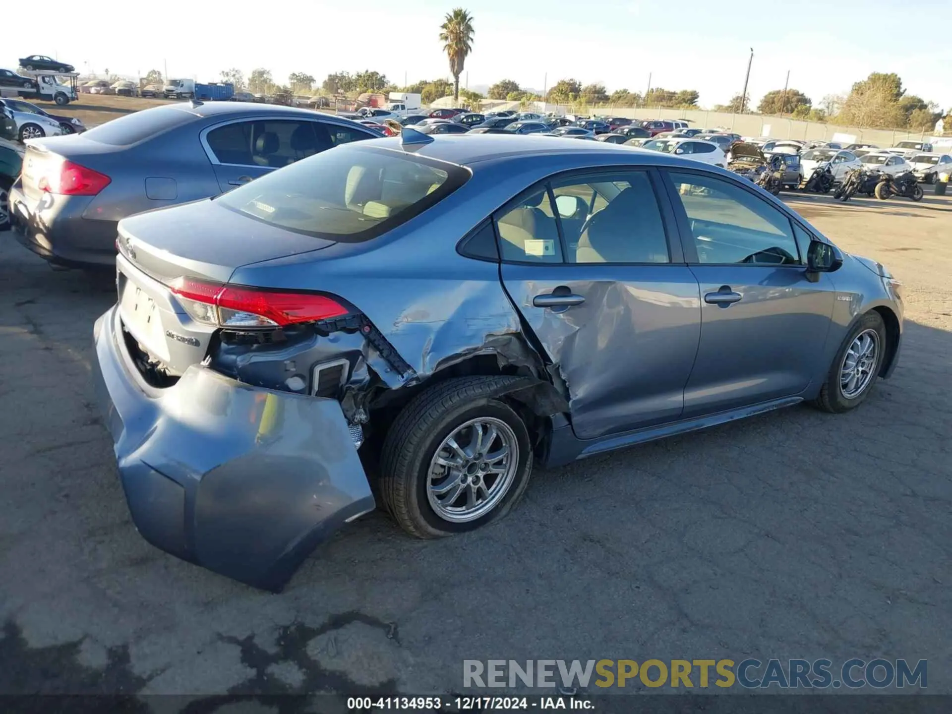 4 fotografías del automóvil dañado JTDEAMDE8MJ027723 TOYOTA COROLLA 2021