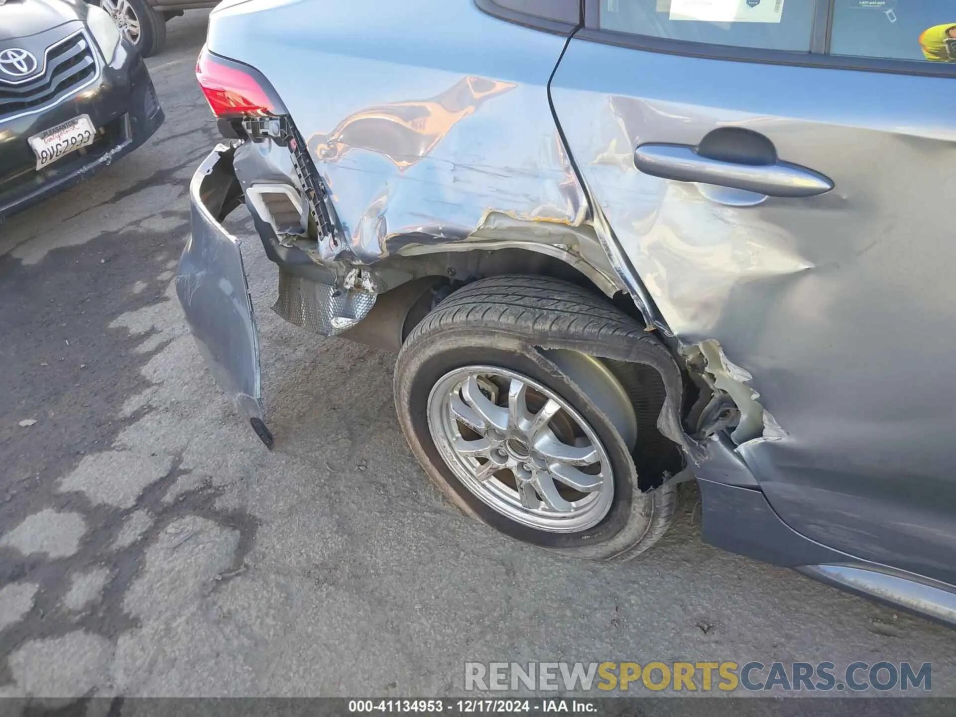 6 fotografías del automóvil dañado JTDEAMDE8MJ027723 TOYOTA COROLLA 2021