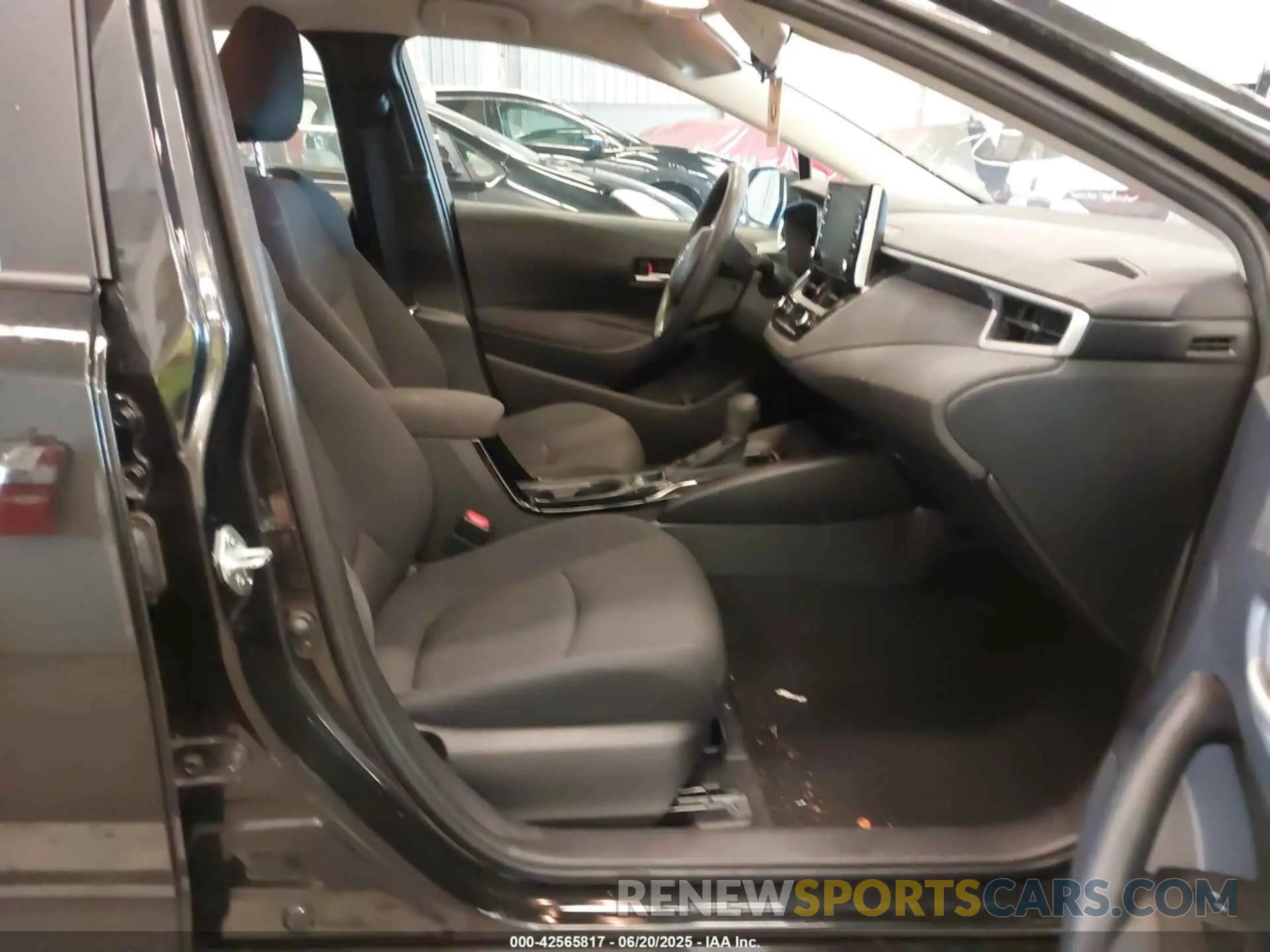 5 fotografías del automóvil dañado JTDEAMDE9MJ000577 TOYOTA COROLLA 2021