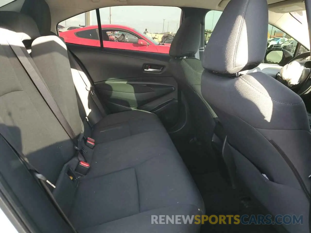 10 fotografías del automóvil dañado JTDEAMDE9MJ009747 TOYOTA COROLLA 2021