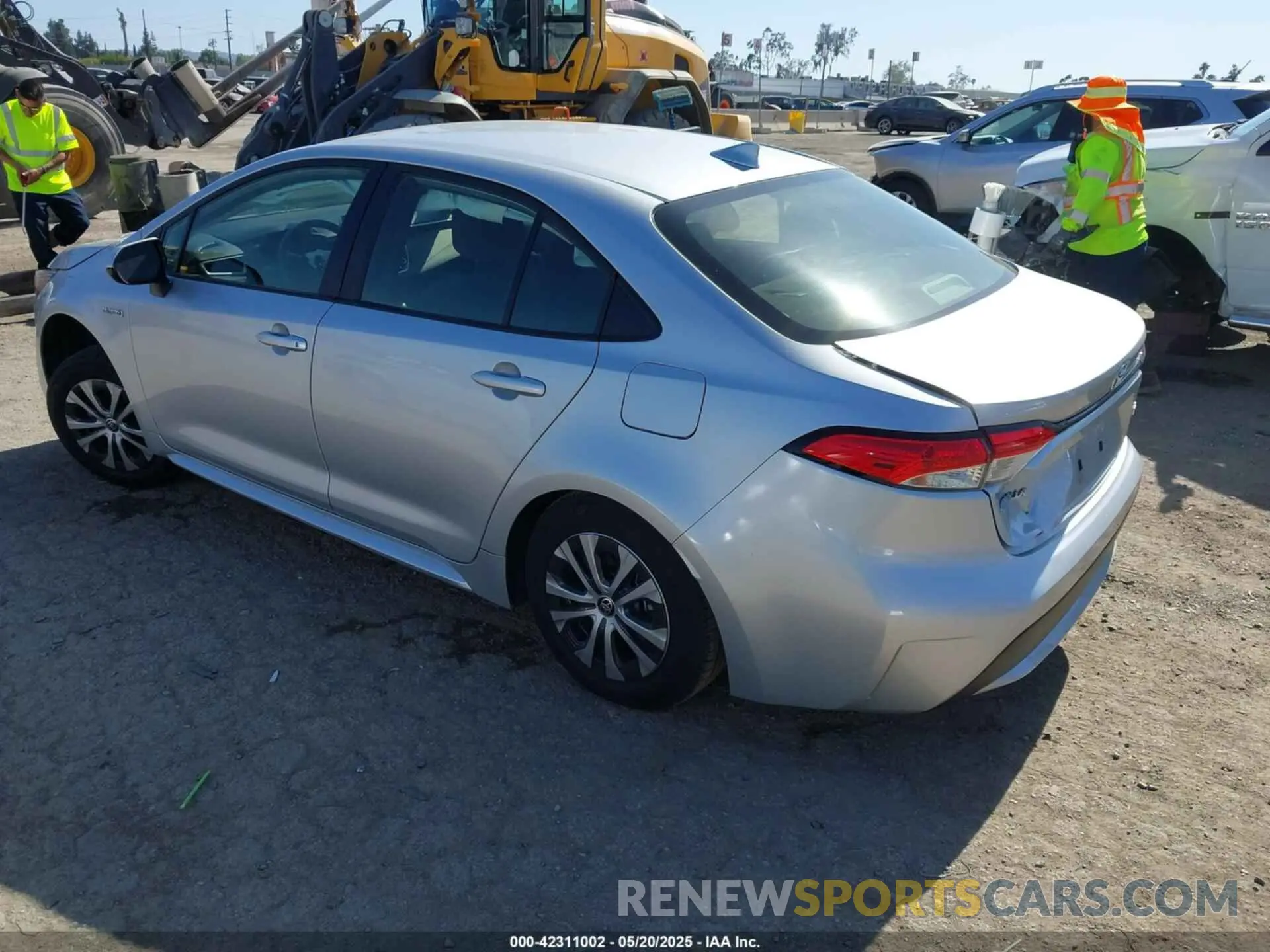 3 fotografías del automóvil dañado JTDEAMDE9MJ010185 TOYOTA COROLLA 2021