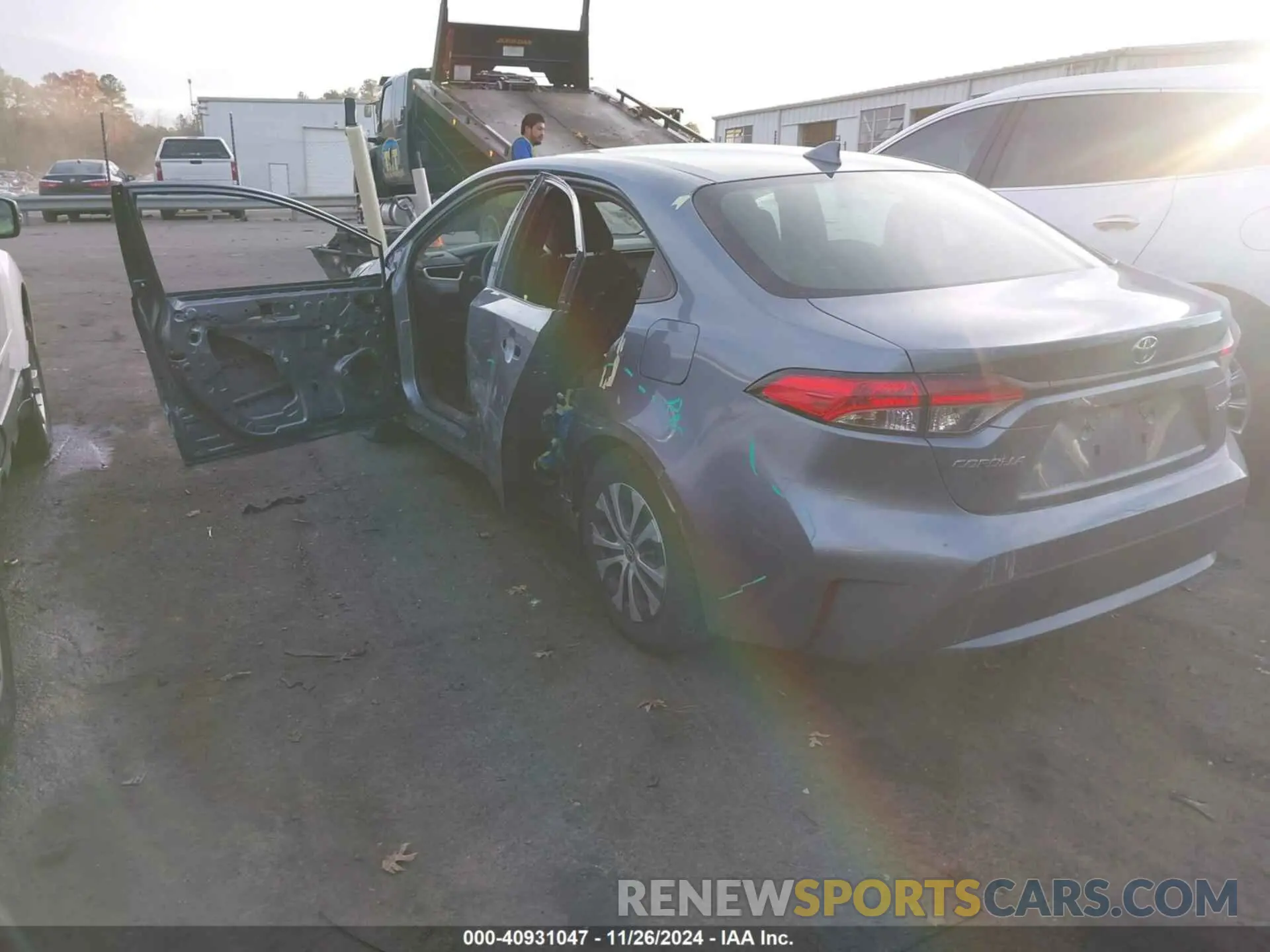 3 fotografías del automóvil dañado JTDEAMDE9MJ028086 TOYOTA COROLLA 2021