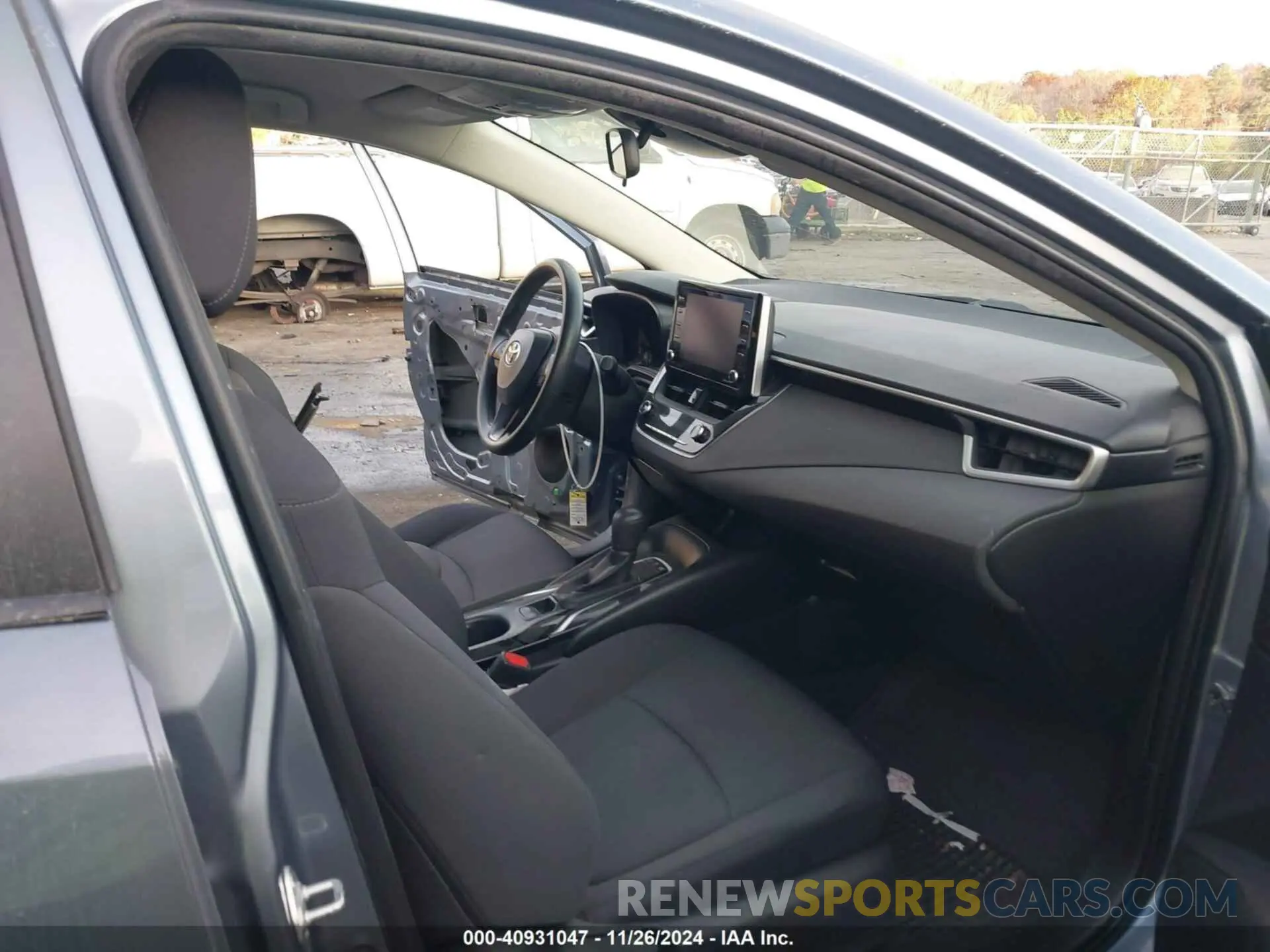 5 fotografías del automóvil dañado JTDEAMDE9MJ028086 TOYOTA COROLLA 2021