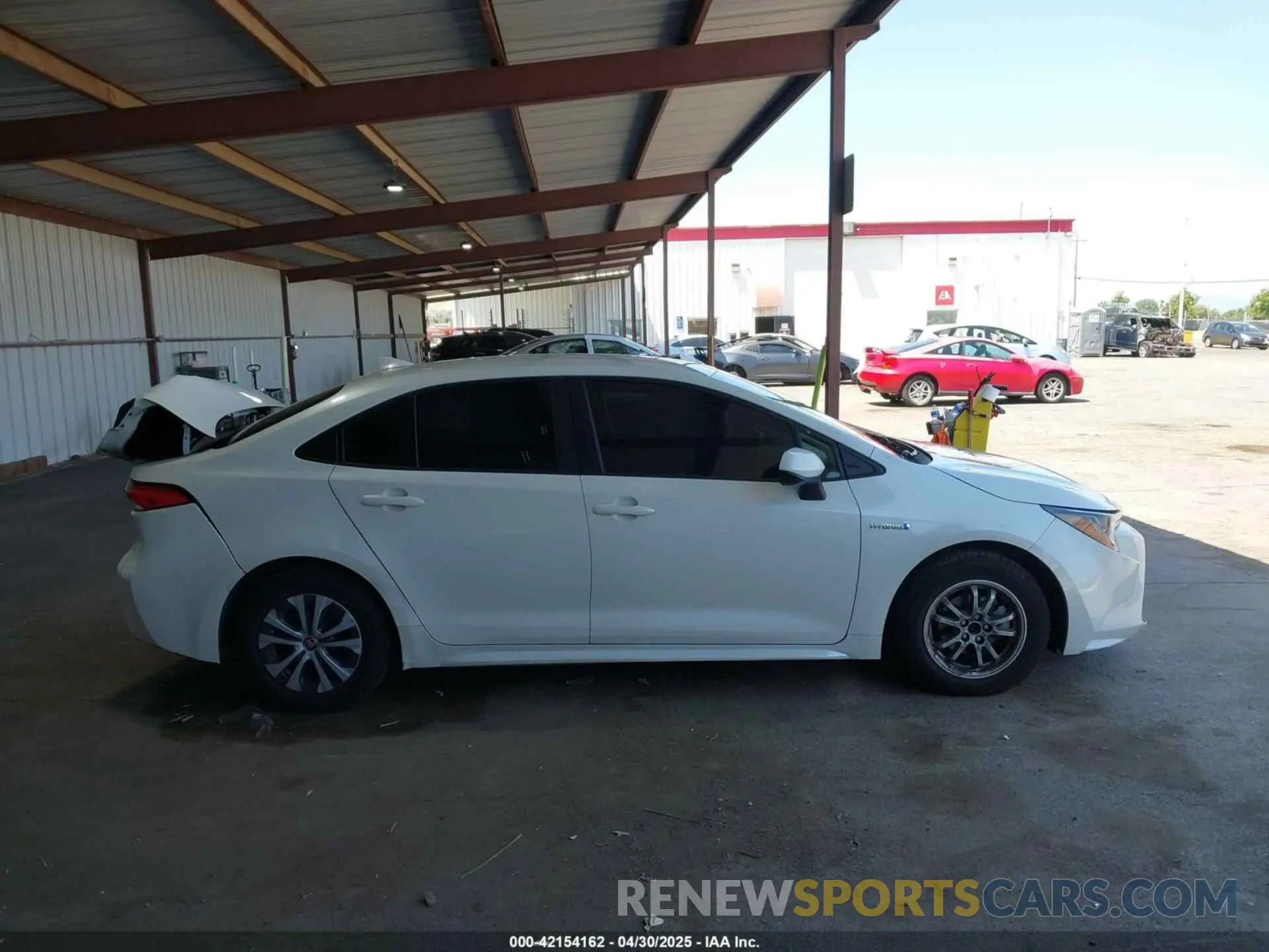 14 fotografías del automóvil dañado JTDEAMDEXMJ007022 TOYOTA COROLLA 2021