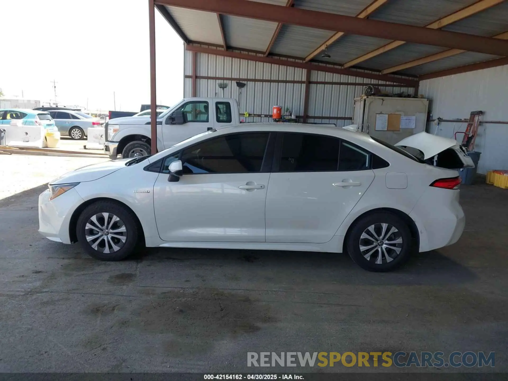 15 fotografías del automóvil dañado JTDEAMDEXMJ007022 TOYOTA COROLLA 2021