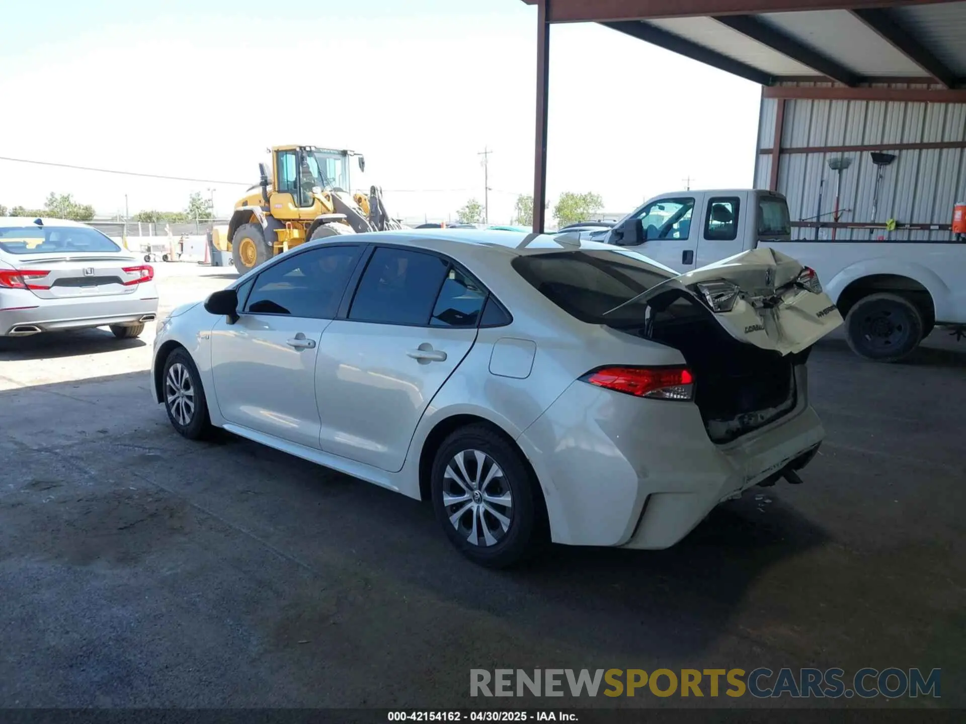 3 fotografías del automóvil dañado JTDEAMDEXMJ007022 TOYOTA COROLLA 2021