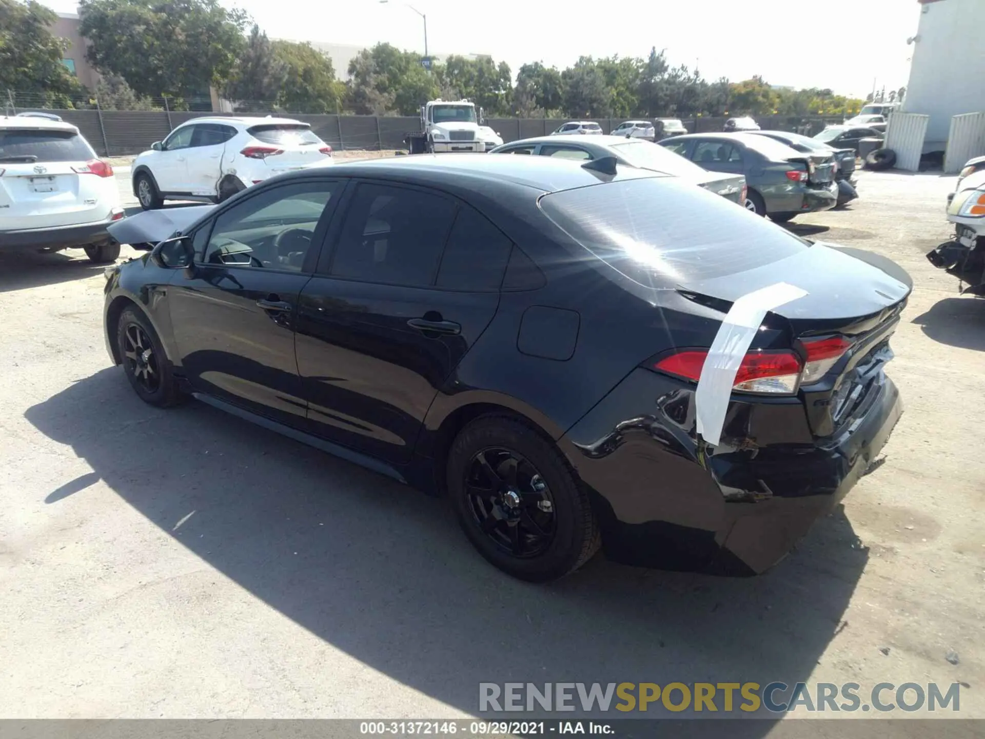 3 fotografías del automóvil dañado JTDEAMDEXMJ016769 TOYOTA COROLLA 2021