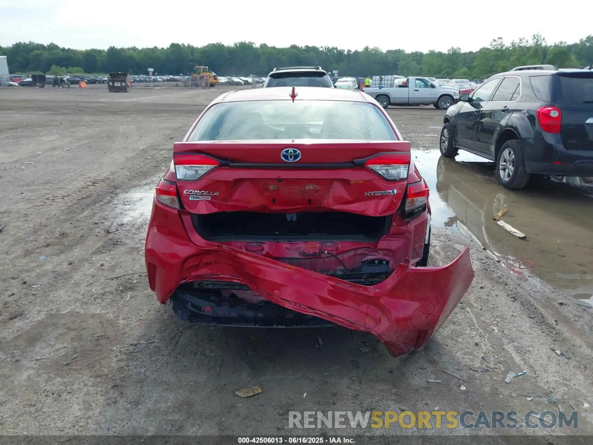 16 fotografías del automóvil dañado JTDEAMDEXMJ033118 TOYOTA COROLLA 2021