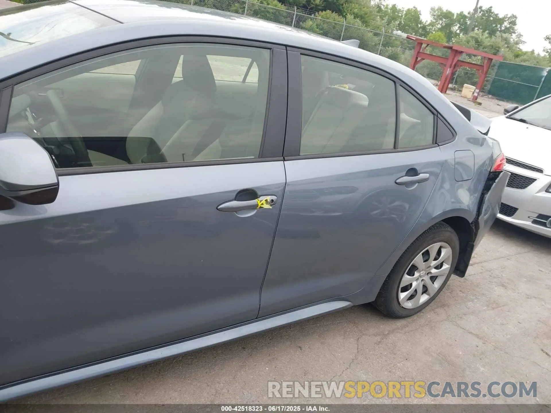 14 fotografías del automóvil dañado JTDEPMAE0MJ129262 TOYOTA COROLLA 2021
