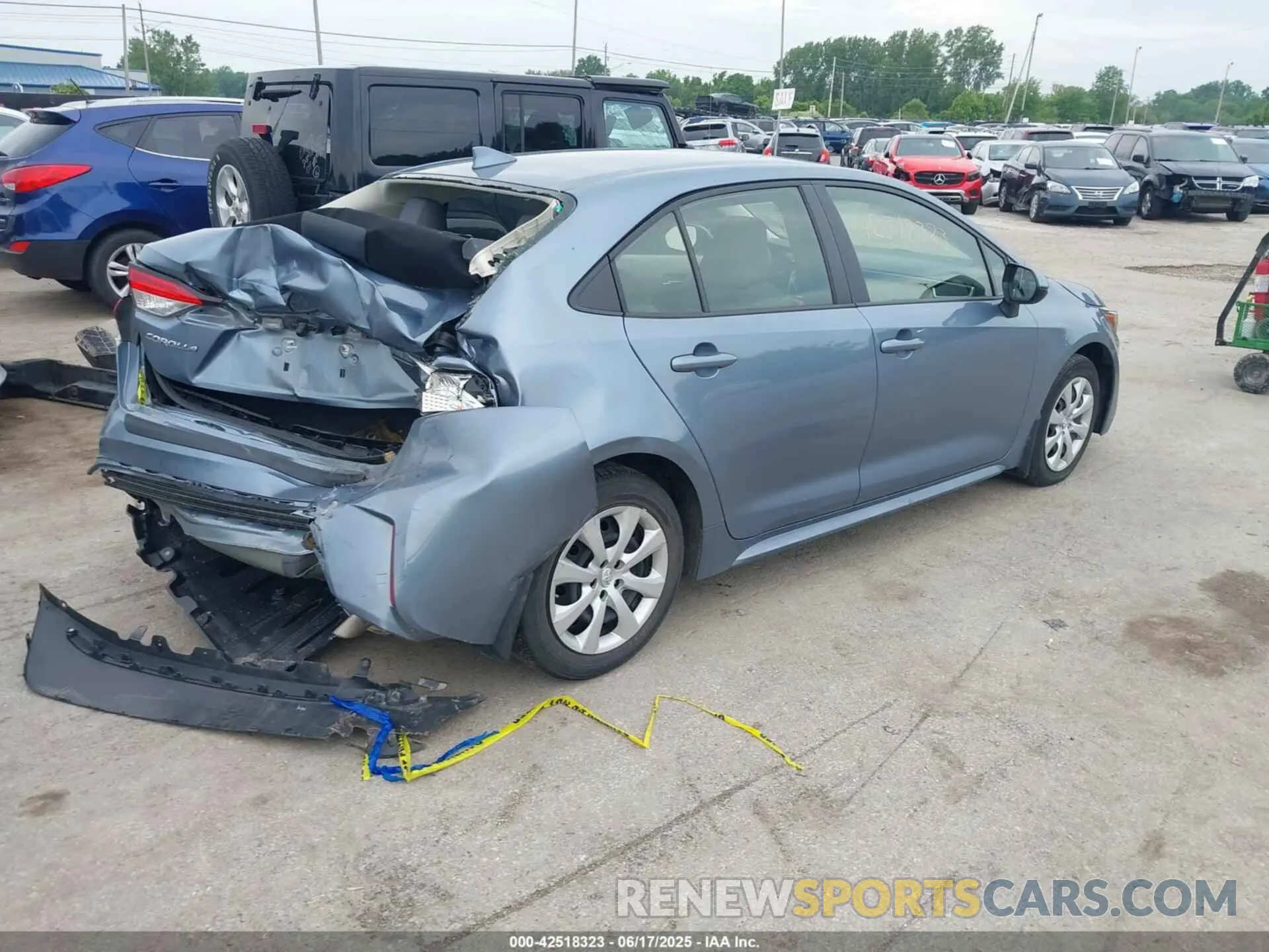 4 fotografías del automóvil dañado JTDEPMAE0MJ129262 TOYOTA COROLLA 2021