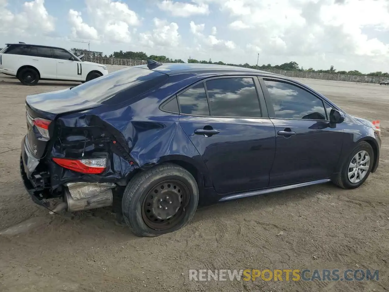 3 fotografías del automóvil dañado JTDEPMAE0MJ183466 TOYOTA COROLLA 2021