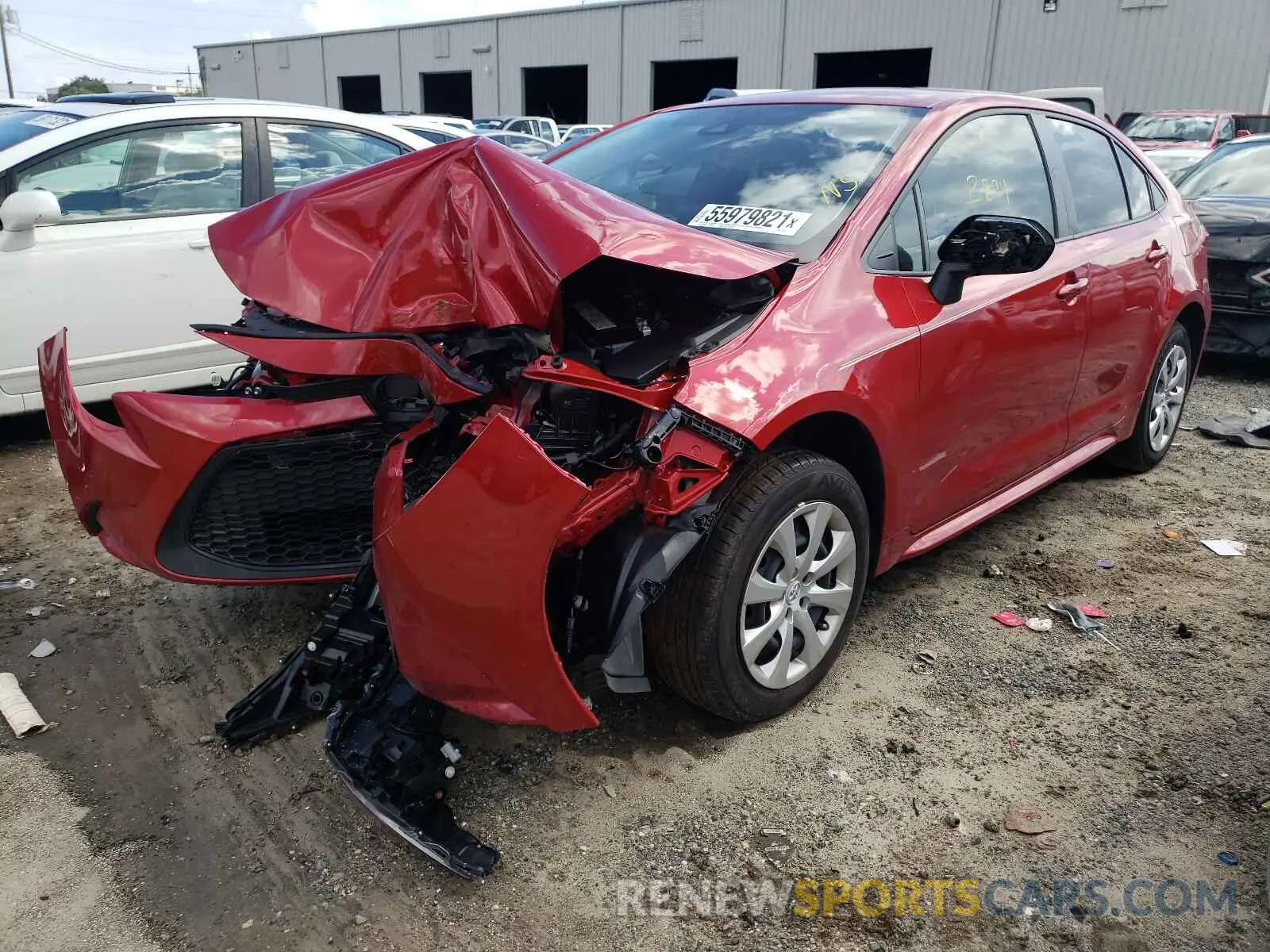 2 fotografías del automóvil dañado JTDEPMAE0MJ183791 TOYOTA COROLLA 2021